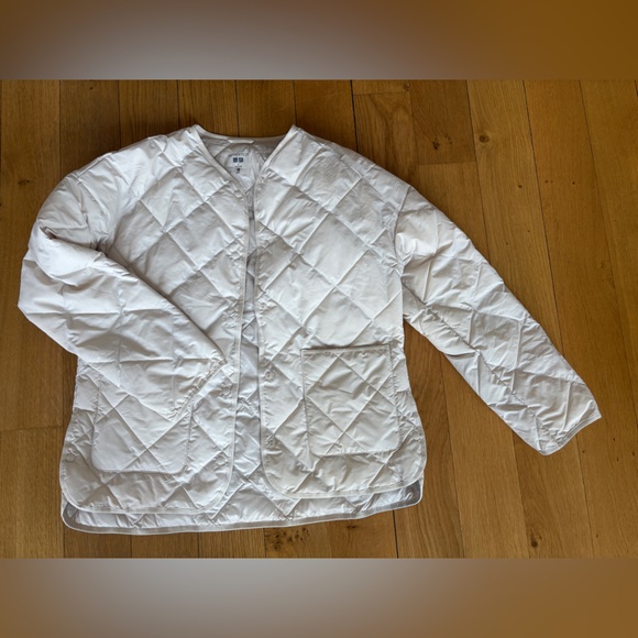 UNIQLO Ultra Light Down Jacket Women Japan size Small  Off White Nylon - Picture 1 of 4